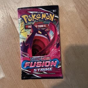 Fusion Strike Booster Pack
